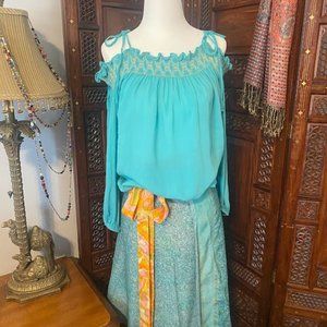 CHELSEA & VIOLET – BOHO Off the Shoulder Top  Size Small